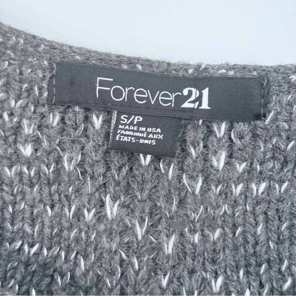 Forever 21 Marled Grey/White Cropped Knit Sweater - Picture 3 of 9